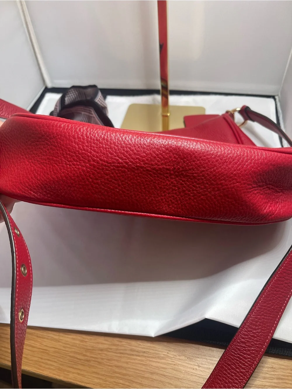 Coach Ellie File Bag in Red Pebbled Leather (C1648) - Picture 9 of 9